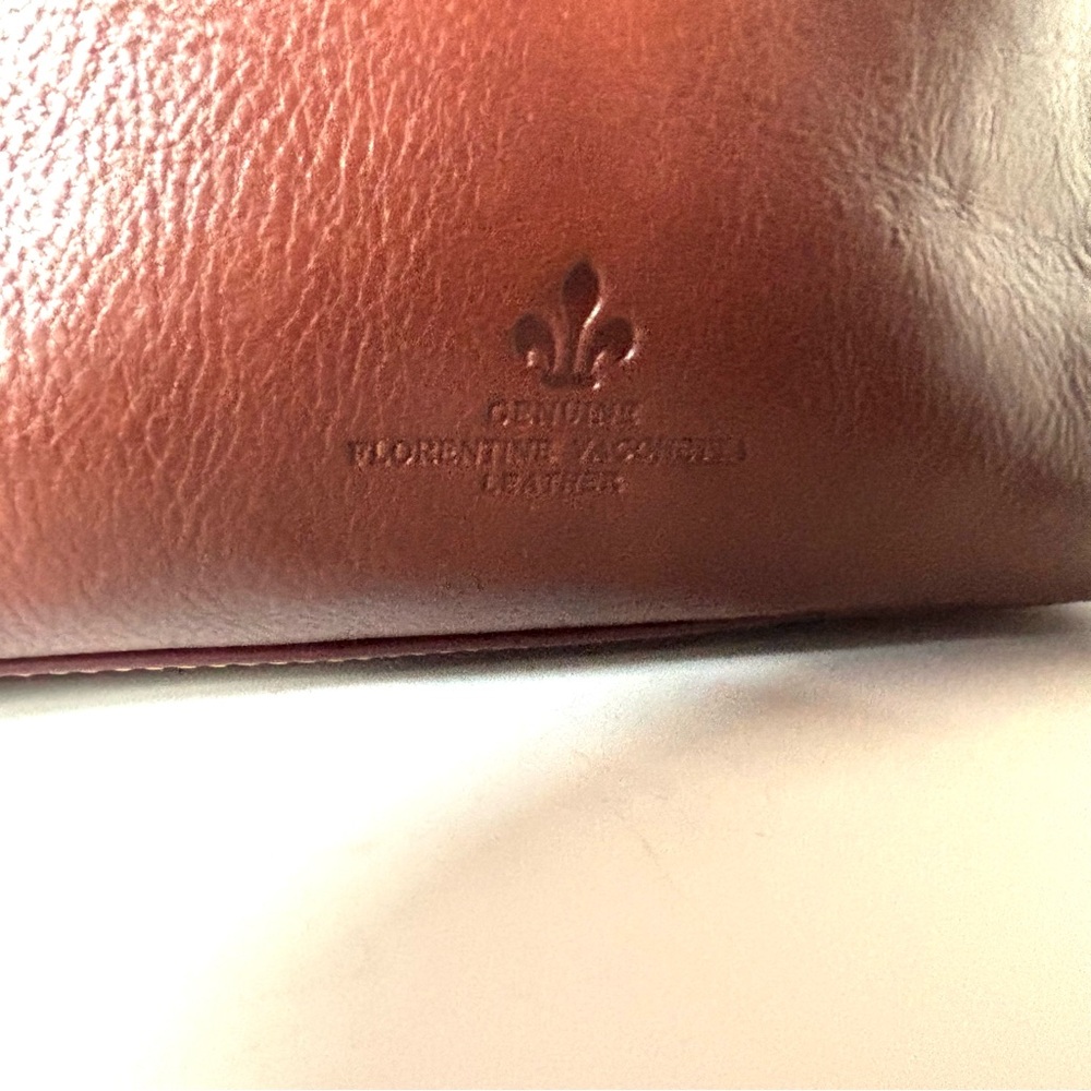 DOONEY & BOURKE Lucy all Florentine Leather RARE Bag - Picture 3 of 9